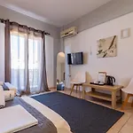 Mistral Boutique Katomérion